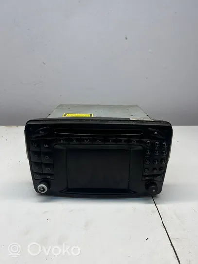 Mercedes-Benz Vito Viano W639 Radio/CD/DVD/GPS-pääyksikkö A2038275242