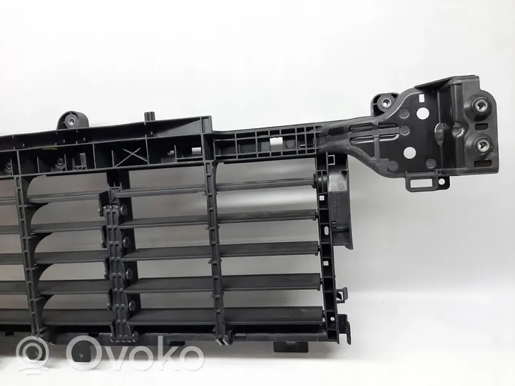 Porsche Cayenne (9Y0 9Y3) Grille antibrouillard avant 9Y0806255F