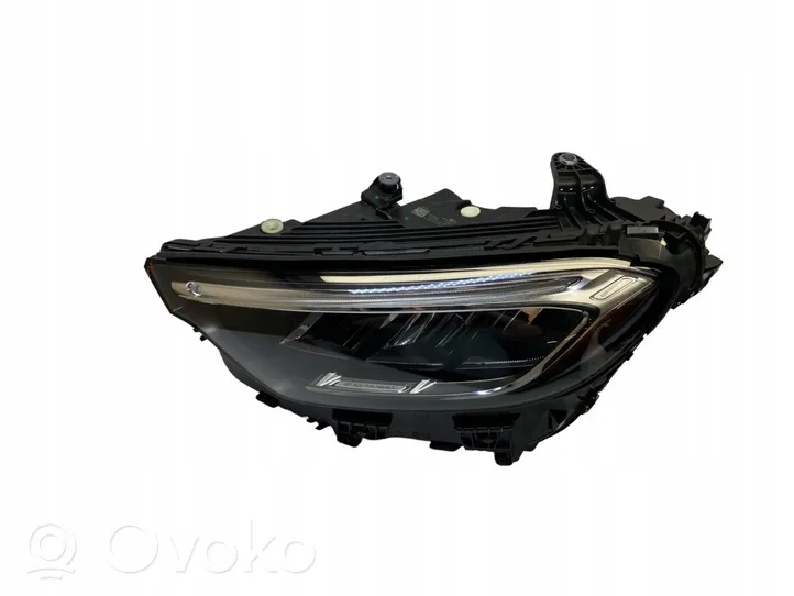 Mercedes-Benz GLC X253 C253 Lampa przednia A2549061900