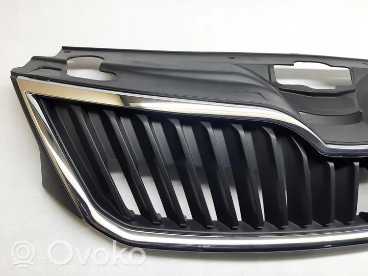 Skoda Rapid (NH) Grille de calandre avant 5JA853668