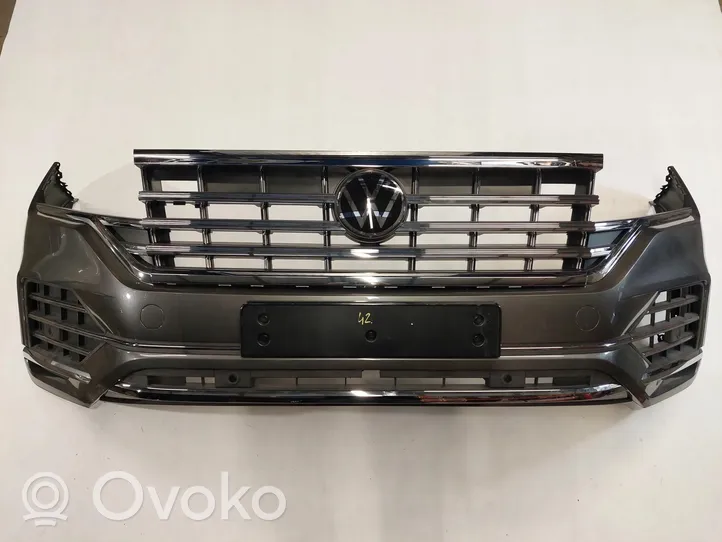 Volkswagen Touareg III Front bumper 760807061G