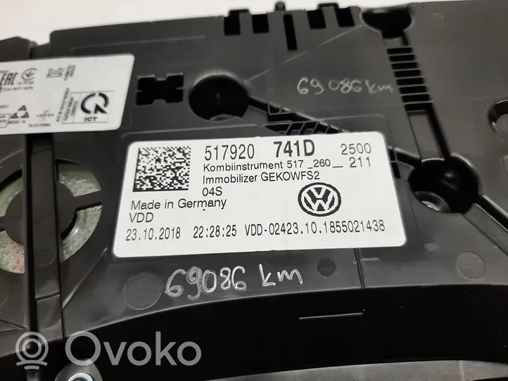 Volkswagen Golf Sportsvan Tachimetro (quadro strumenti) 517920741D