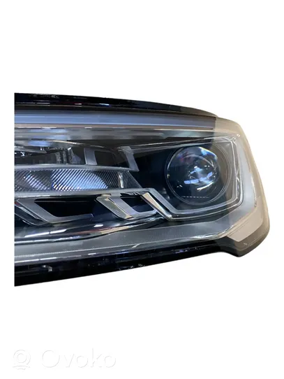 Audi A1 Lampa przednia 8XA941005