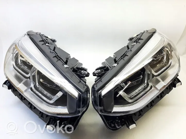 BMW X3M F97 Lampa przednia 746612005