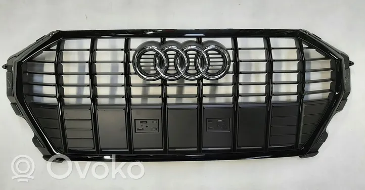 Audi Q3 F3 Etusäleikkö 83A853651