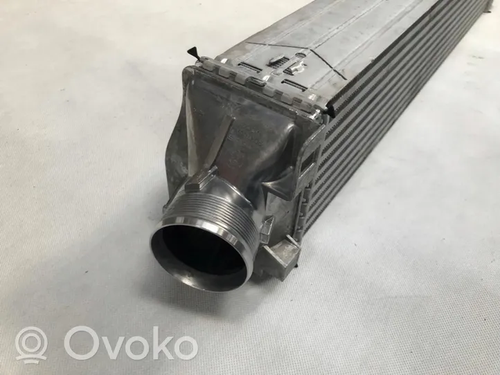 Audi A5 Chłodnica powietrza doładowującego / Intercooler 8W0145805E