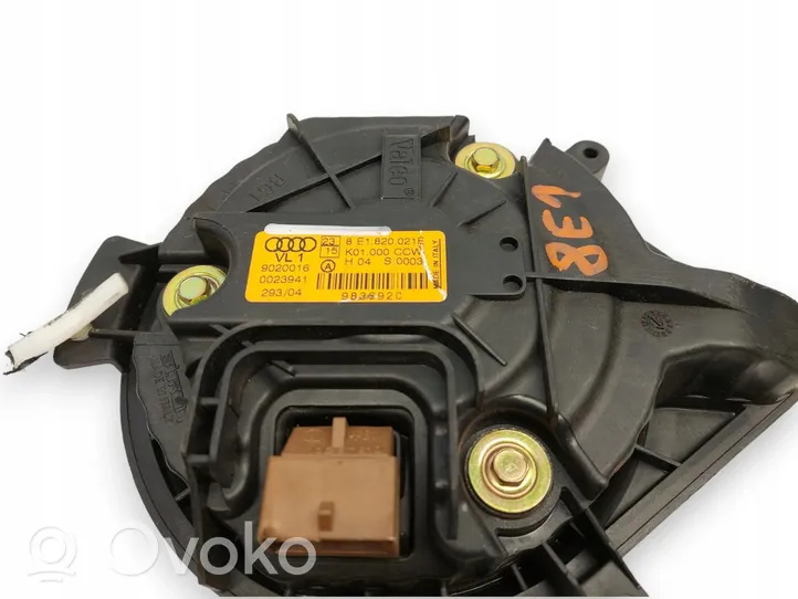 Audi A4 S4 B5 8D Ventola riscaldamento/ventilatore abitacolo 8E1820021E