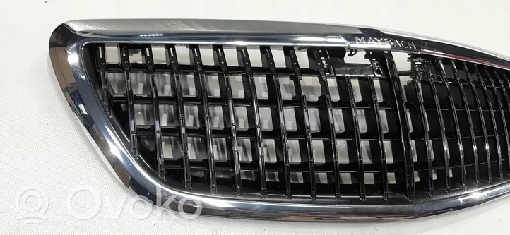 Mercedes-Benz S W222 Grotelės priekinės A2228805202