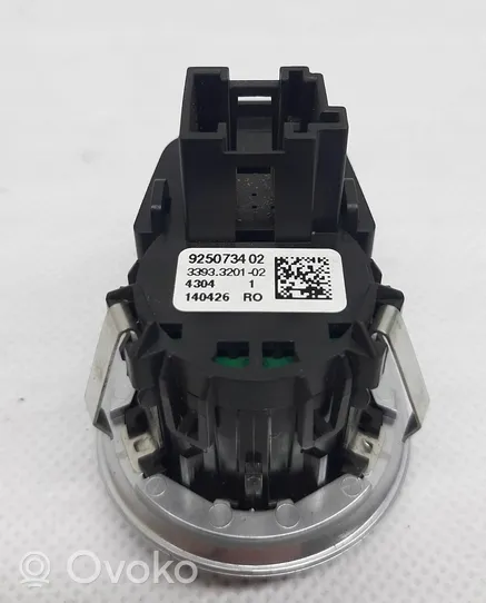 BMW 1 F20 F21 Interruttore a pulsante start e stop motore 9250734