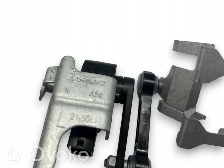 Mercedes-Benz E W124 Augstuma sensors (priekšējo lukturu) A2139051902