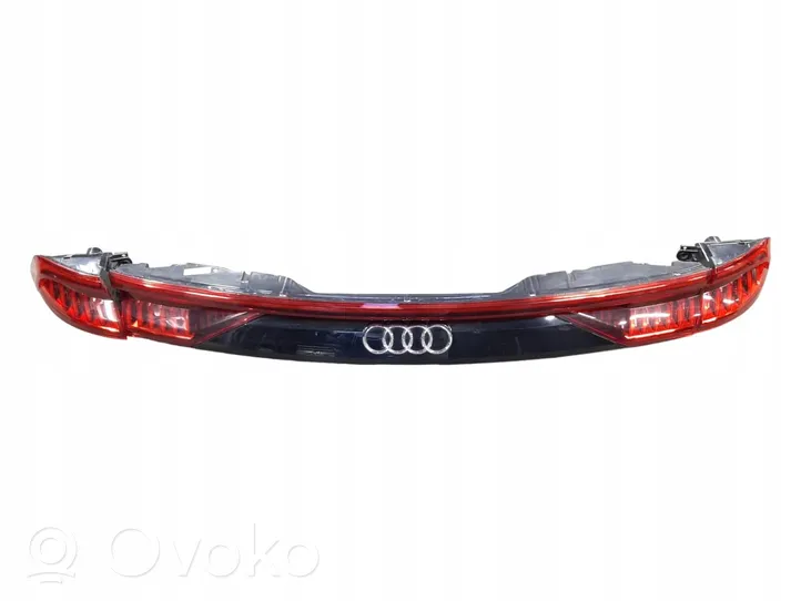 Audi Q8 Takapuskurin valo 4M8945095Q