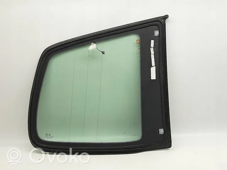 Volkswagen Crafter Rear side window/glass 1T0845041