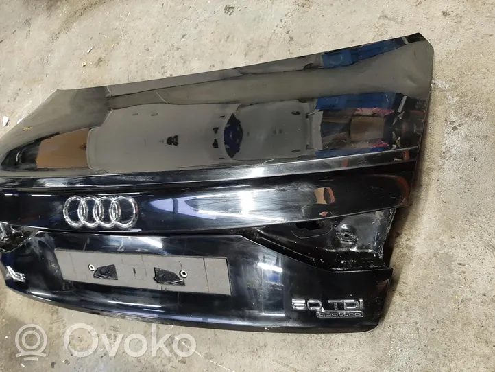 Audi A8 S8 D5 Tylna klapa bagażnika KLAPA