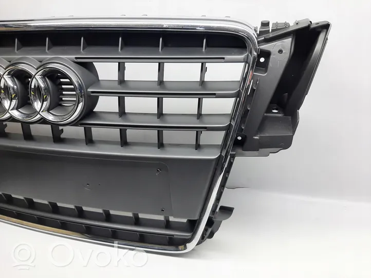 Audi A5 Atrapa chłodnicy / Grill 8T0853651B