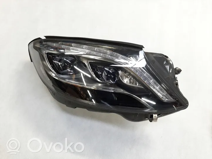 Mercedes-Benz S W222 Lampa przednia A2229060802