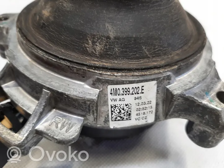 Audi A8 S8 D5 Supporto della scatola del cambio 4M0399202E