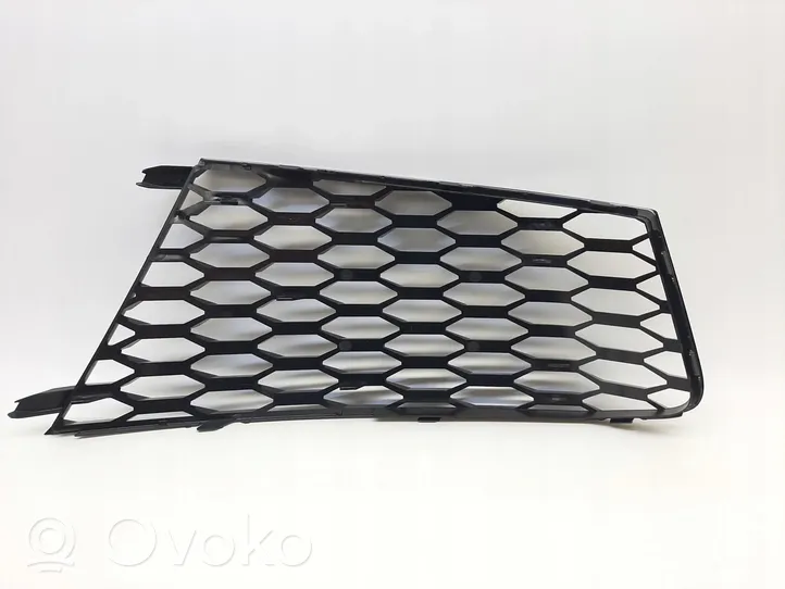 Audi RS7 C7 Grille inférieure de pare-chocs avant 4G0807681S