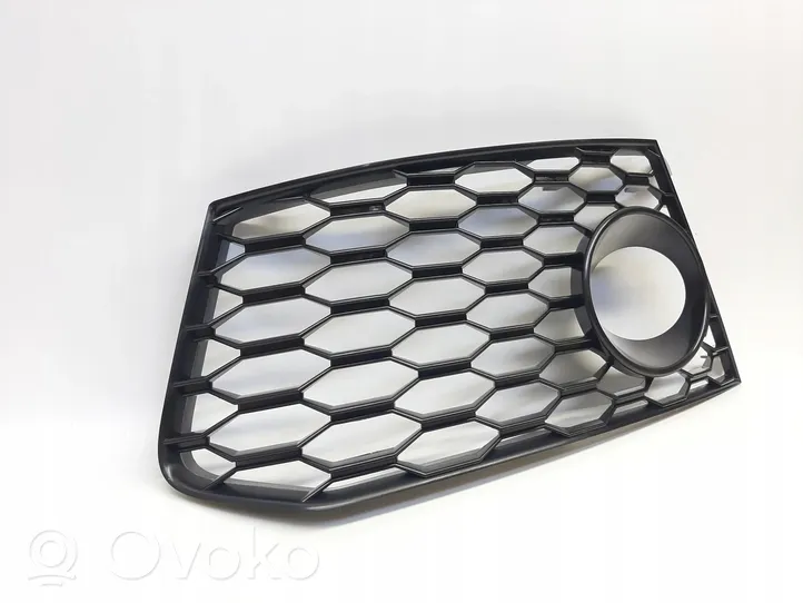 Audi RS6 C7 Grille antibrouillard avant 4G0807681T