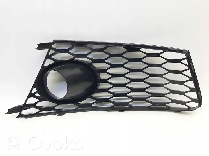 Audi RS6 C7 Grille antibrouillard avant 4G0807681T