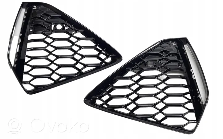 Audi RS7 C8 Grille calandre supérieure de pare-chocs avant 4K8807681D