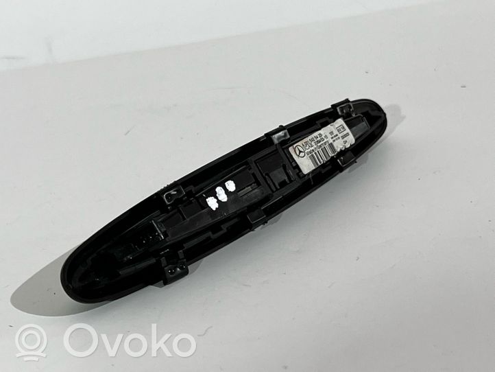 Mercedes-Benz C W205 Podsufitka A0015425423