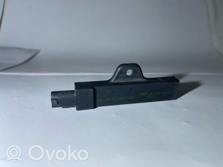 BMW 7 F01 F02 F03 F04 Antena wewnętrzna 9220831