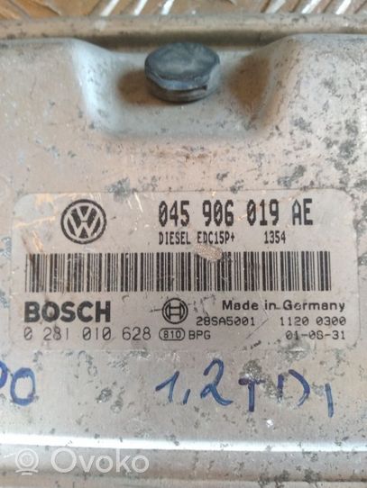 Volkswagen Lupo Calculateur moteur ECU 045906019AE