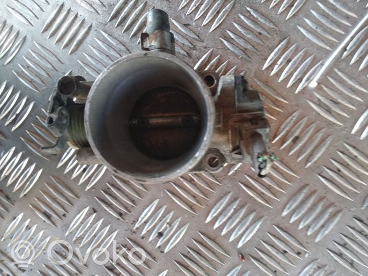 Hyundai Lantra II Throttle valve 