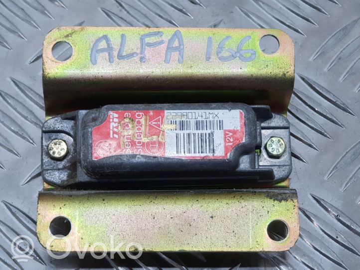 Alfa Romeo 166 Sensore d’urto/d'impatto apertura airbag 22990141MX