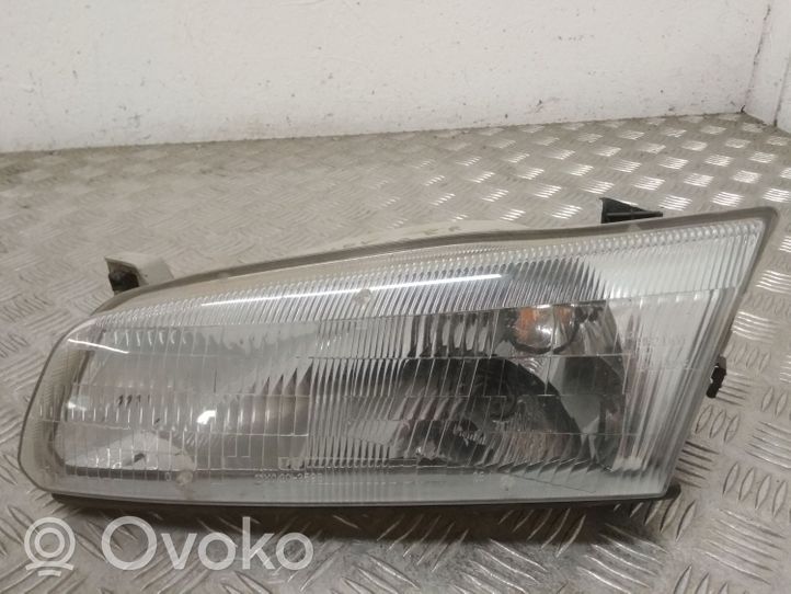 Toyota Camry Lampa przednia 203598R