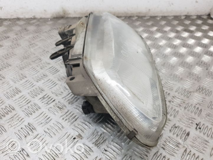 Renault Espace III Lampa przednia 0492705