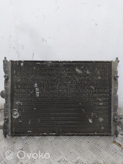 Volkswagen Polo II 86C 2F Radiateur de refroidissement 