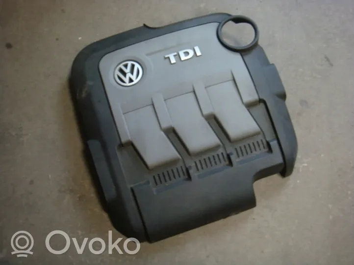 Volkswagen Polo V 6R Variklio dangtis (apdaila) 
