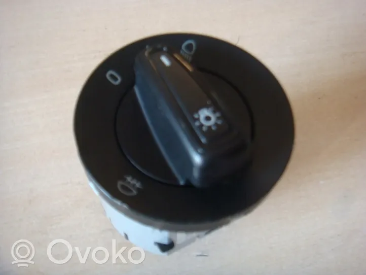 Skoda Octavia Mk3 (5E) Interrupteur d’éclairage 5E0941431G