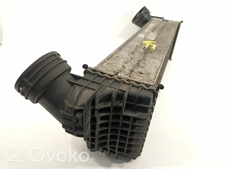 BMW X5 E70 Chłodnica powietrza doładowującego / Intercooler 17517809321