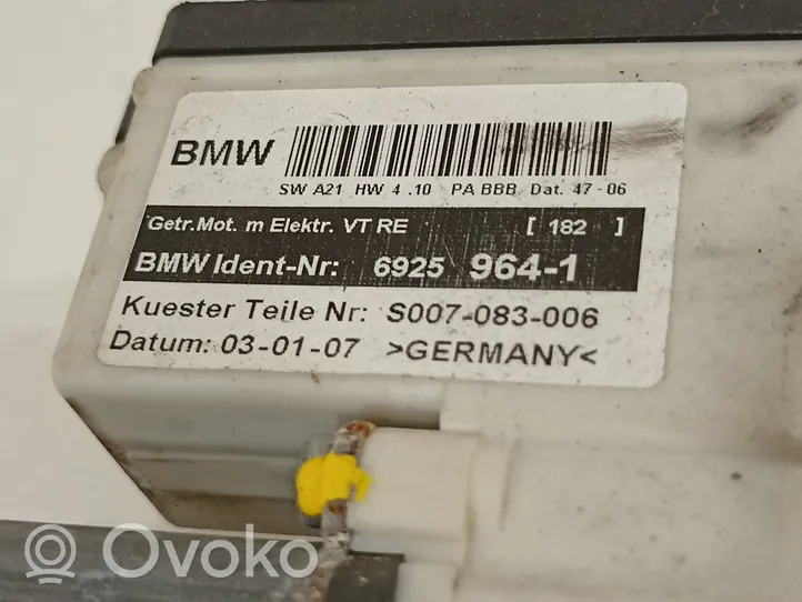 BMW X3 E83 Alzacristalli elettrico della portiera anteriore 6925964