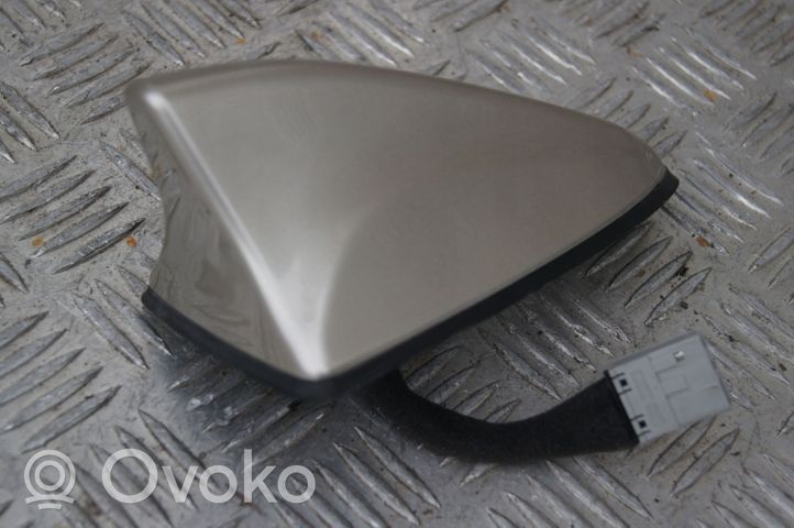 KIA Sedona Radio antenna 