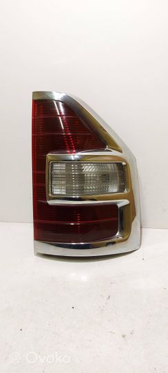 Mitsubishi Pajero Lampa tylna 7443