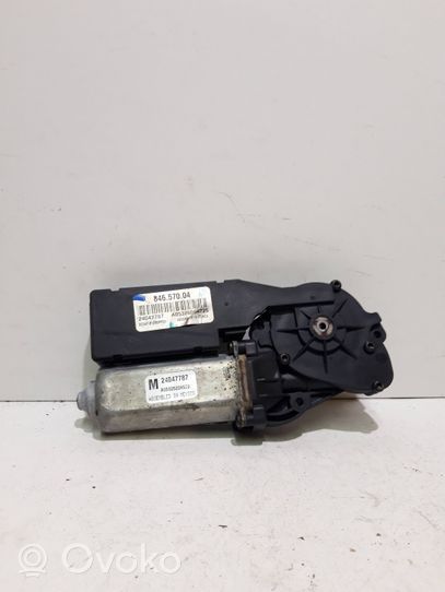 Mitsubishi Eclipse Moteur / actionneur 24047787