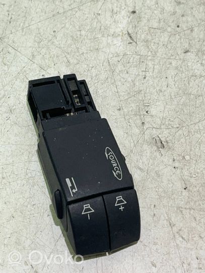 Opel Vivaro Multifunctional control switch/knob 344732013AJ