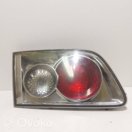 Mazda 6 Lampy tylnej klapy bagażnika 22661974