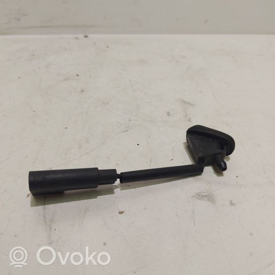 Ford Focus Ugello a spruzzo lavavetri per parabrezza 4M5117666A