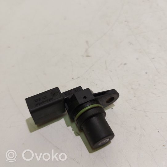 Volkswagen Polo Capteur de position de vilebrequin 03D907601A