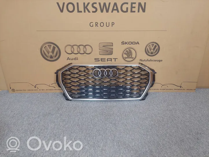 Audi Q3 F3 Etupuskurin ylempi jäähdytinsäleikkö 83F853651B