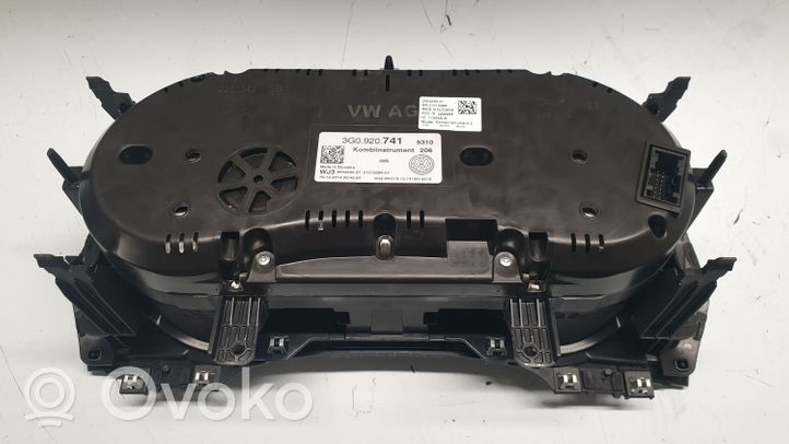 Volkswagen PASSAT B8 Tachimetro (quadro strumenti) 3G0920741