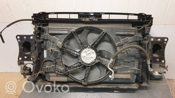 Volkswagen PASSAT B8 Set del radiatore 5Q0121251EM