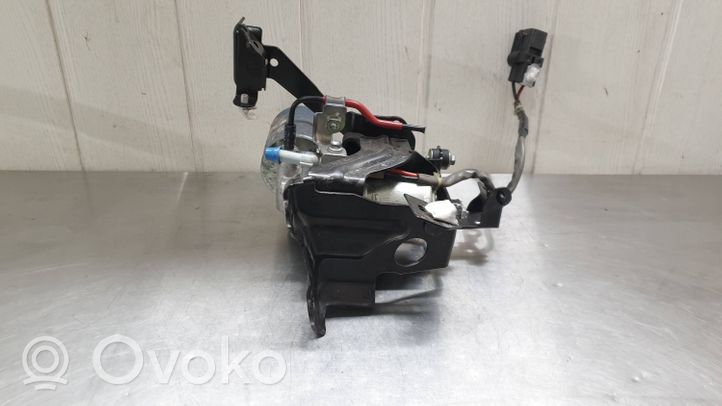 Toyota Auris E180 Alipainepumppu 4707012030