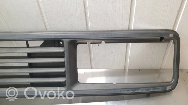 Volkswagen Transporter - Caravelle T3 Grille de calandre avant 255853653