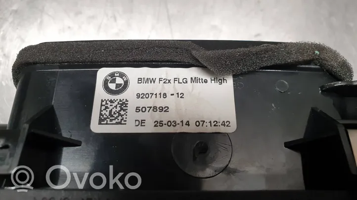 BMW 1 F20 F21 Dysze / Kratki środkowego nawiewu deski rozdzielczej 9207116