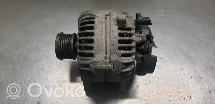 Nissan Qashqai Generatore/alternatore 8700728292